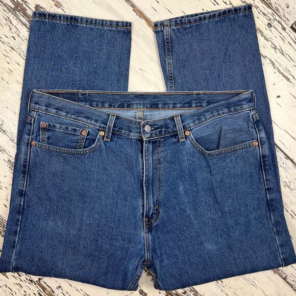 Levi’s 505 men’s 38x29 medium wash
Waist laying Flat: 19” Excellent Condition! - Picture 2 of 7